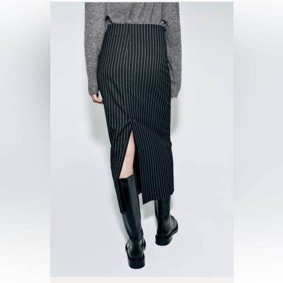 ZARA PINSTRIPE SKIRT LIMITED EDITION STUDIO COLLECTION - Picture 3 of 7